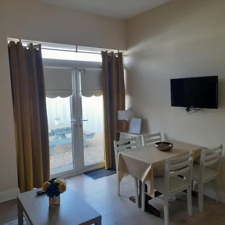 Delphi Apartman Ashbourne