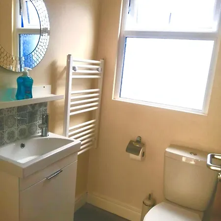 Delphi Apartman Ashbourne